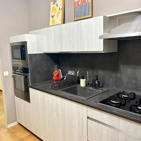 Bignone Piscine Sans Vis A Vis 빌라 Sérignan