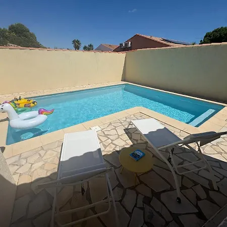 Bignone Piscine Sans Vis A Vis