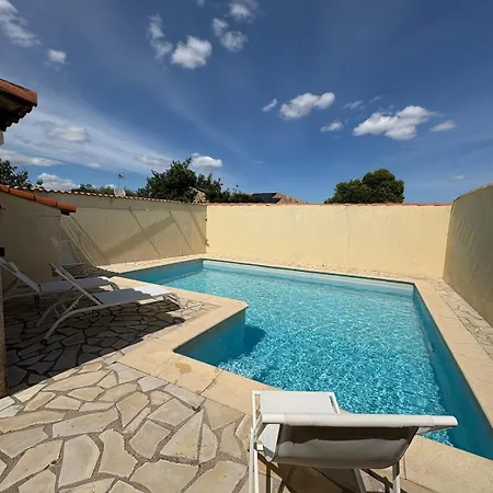 Bignone Piscine Sans Vis A Vis 빌라 Sérignan