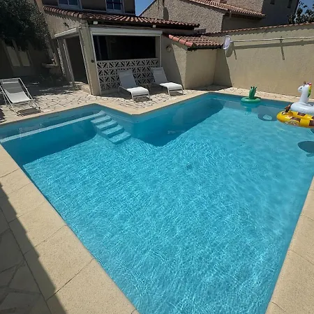 Bignone Piscine Sans Vis A Vis ヴィラ