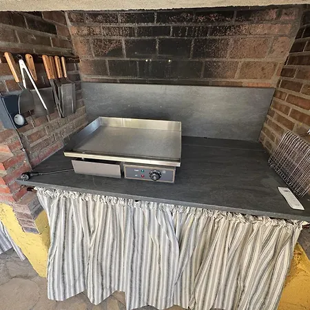 ヴィラ Bignone Piscine Sans Vis A Vis